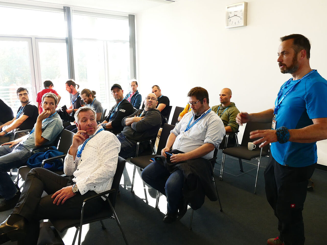 Offene Gesprächsrunde rund um die Ausbildung, Prüfung und die Zertifizierung von Ausbildungsunternehmen im Bereich PSAgA