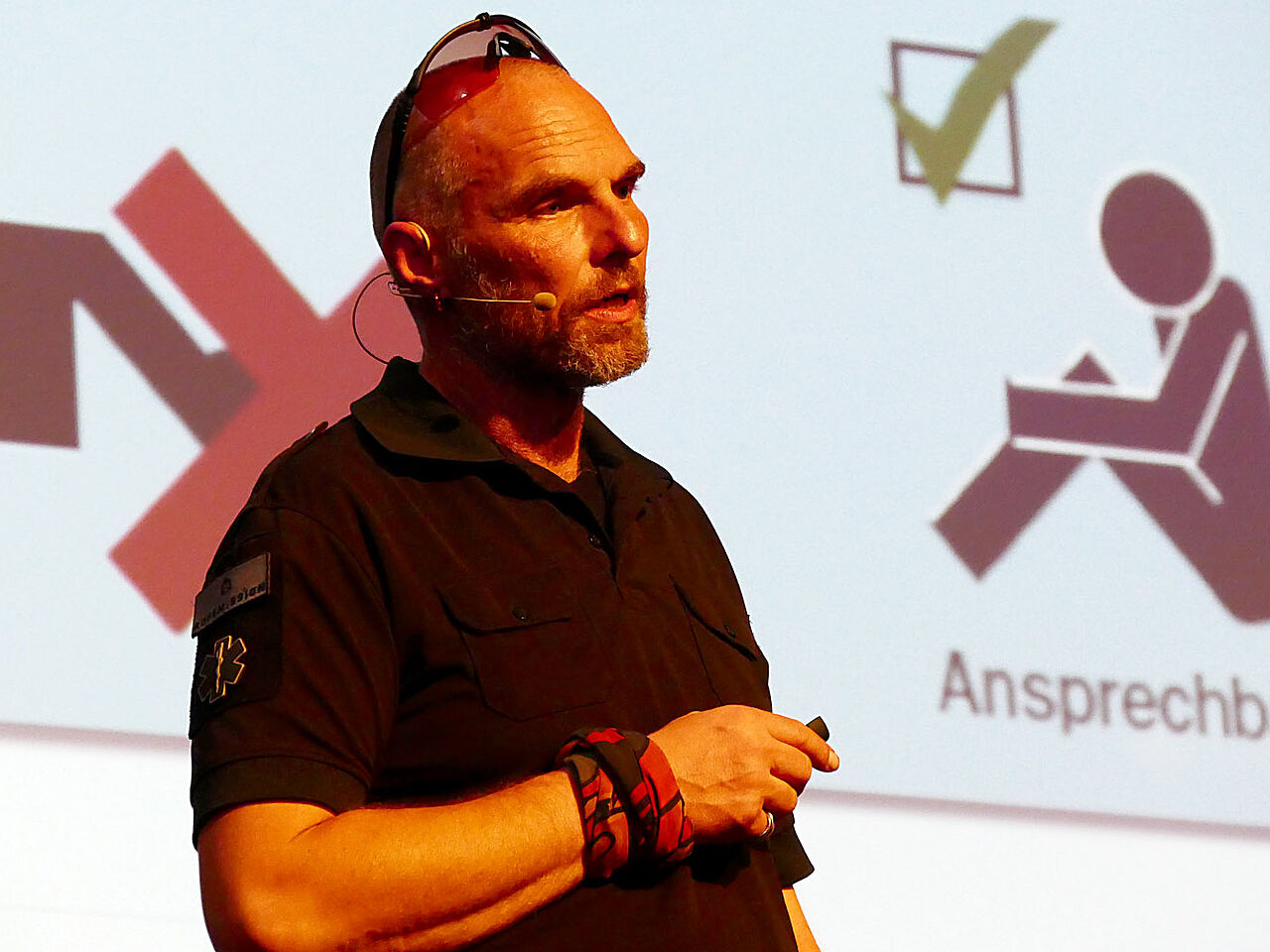 Knut Foppe, Ropemission, kommentierte…